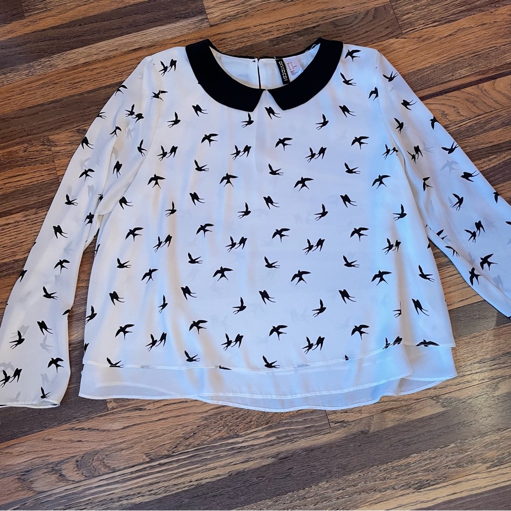 Divided H&M black bird shirt